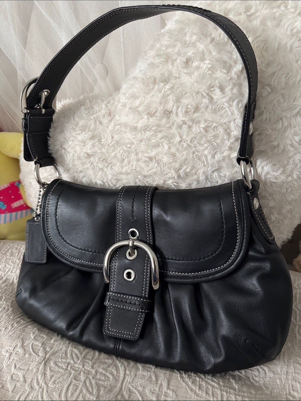 Coach Black Large Buckle Soho!